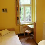 Hostel Rudi Arndt *